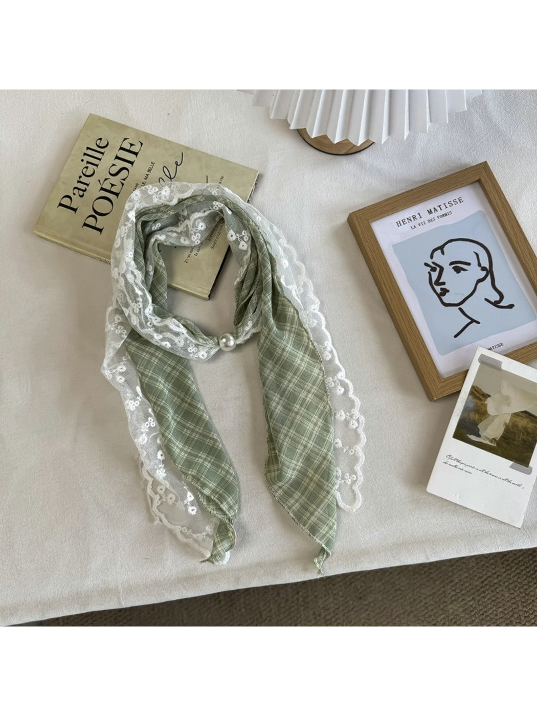Scarvii - Fresh Floral Pattern Lace Scarf