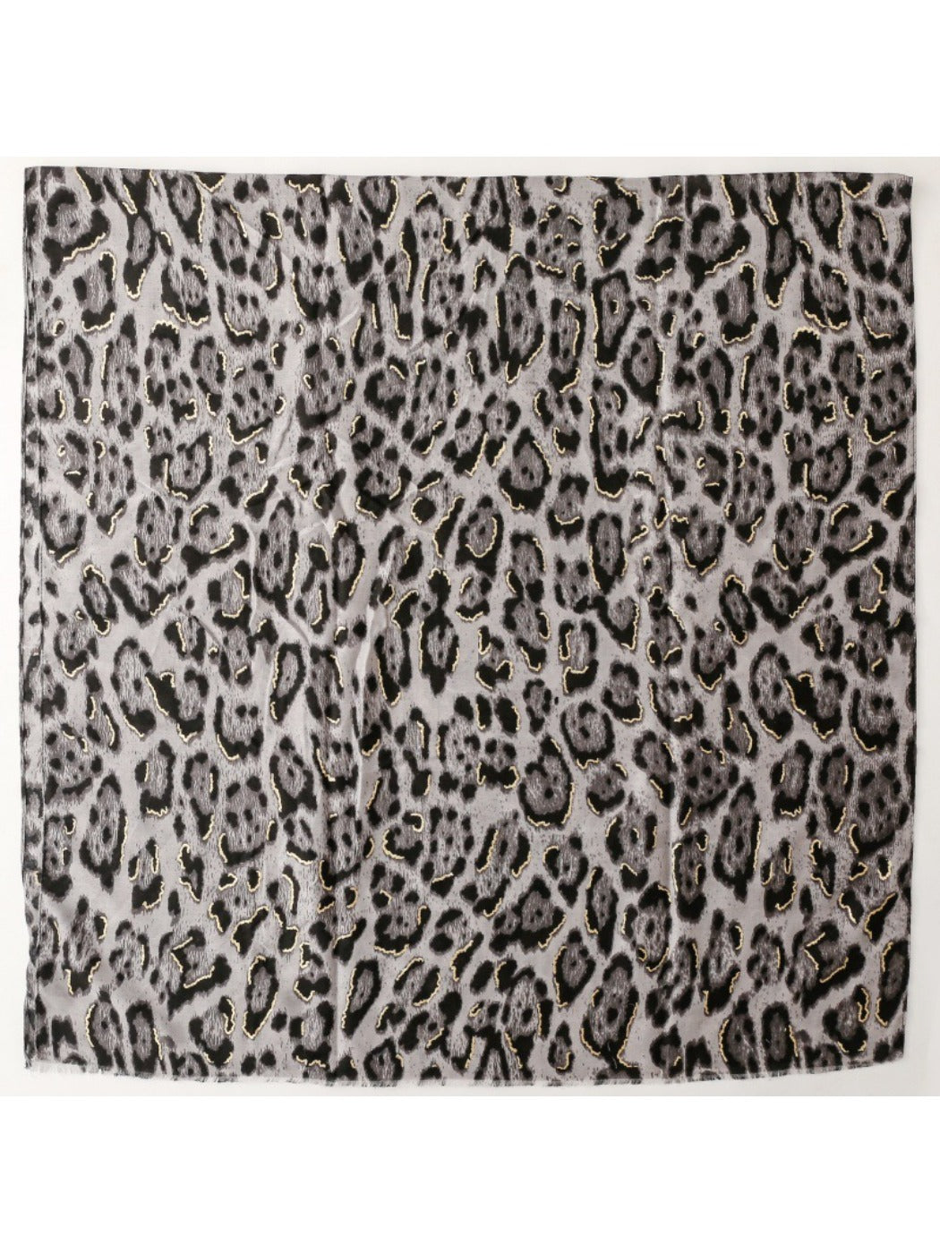 Scarvii - Classic Winter Scarf with Leopard Print