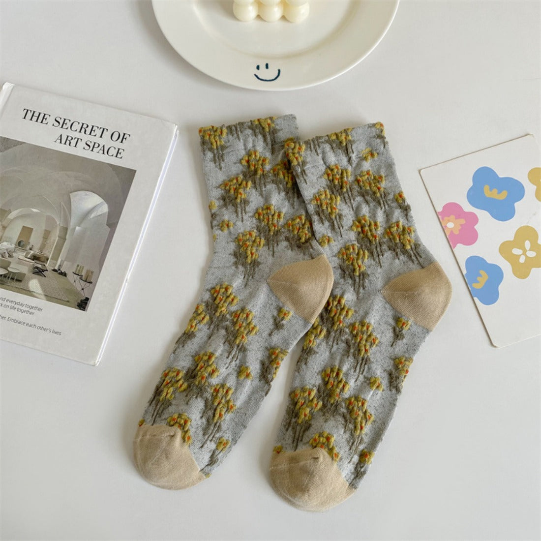 Rufia - Embossed Floral Colorblock Mid-Calf Socks