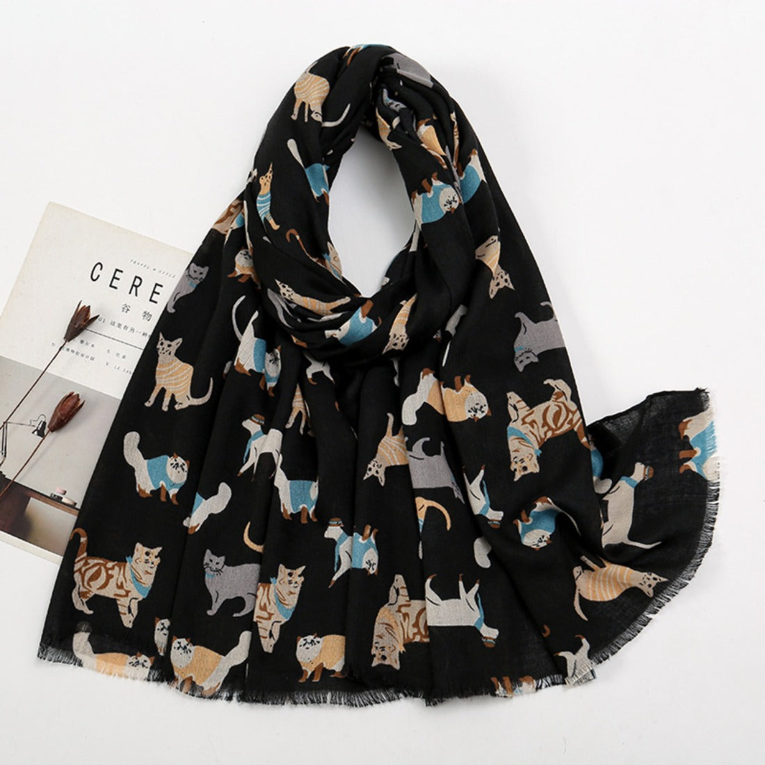 Scarvii - Cute Cat Pattern Scarf
