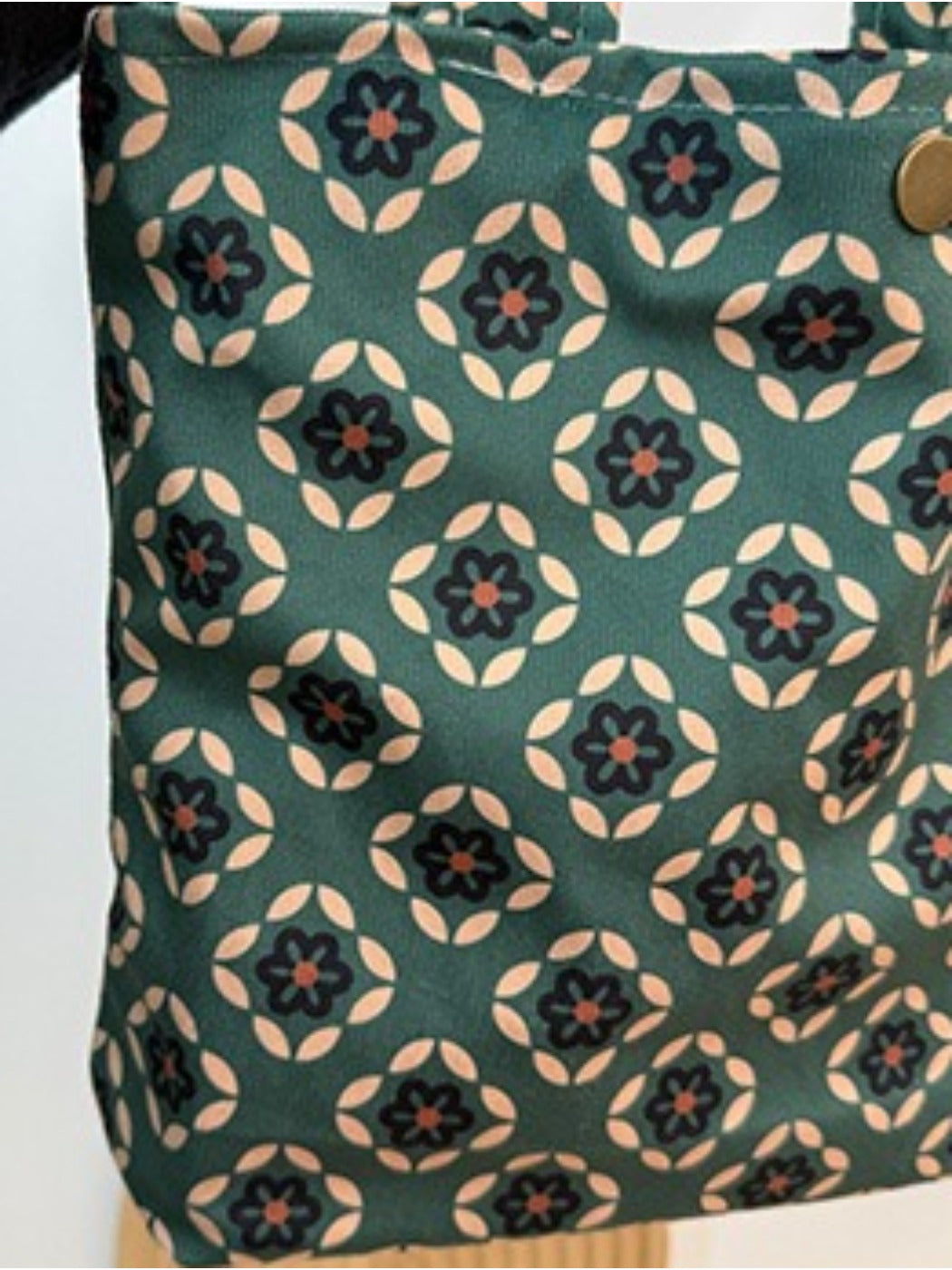 Cosbai - Vintage Canvas Tote Bag with Green Quilted Print