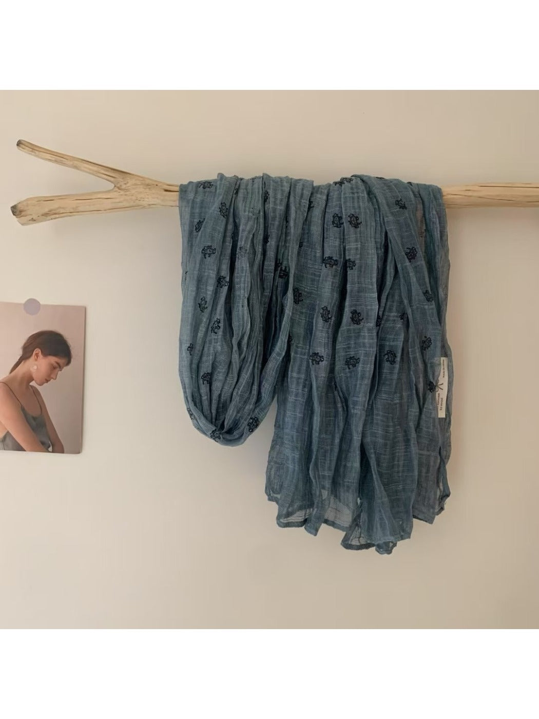 Scarvii - Vintage Crinkle Textured Scarf Shawl with Paisley Print