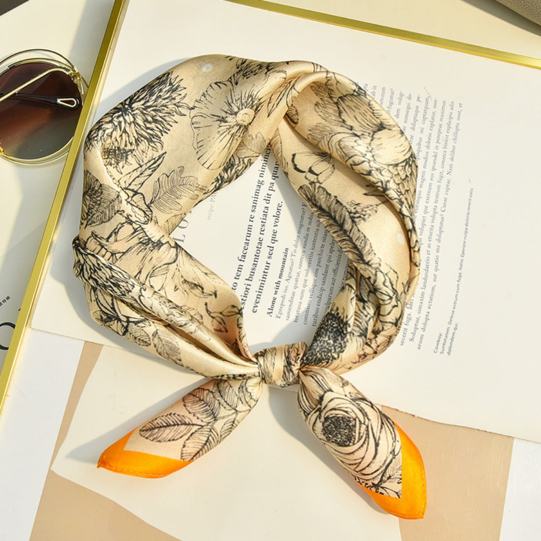 Scarvii - Summer Colorful Elegant Pattern Square Scarf