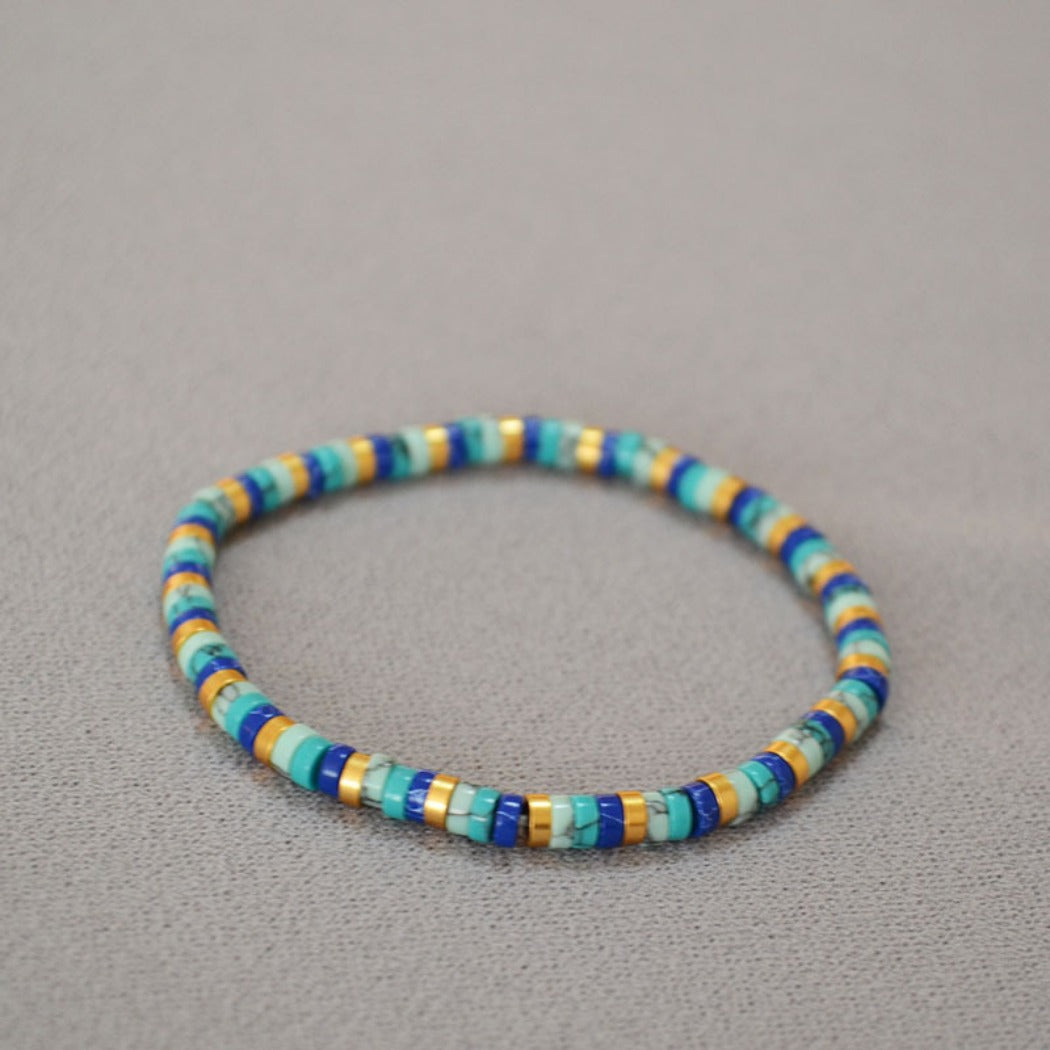 Bauai - Bohemian Turquoise Beaded Bracelet - Simple and Stylish