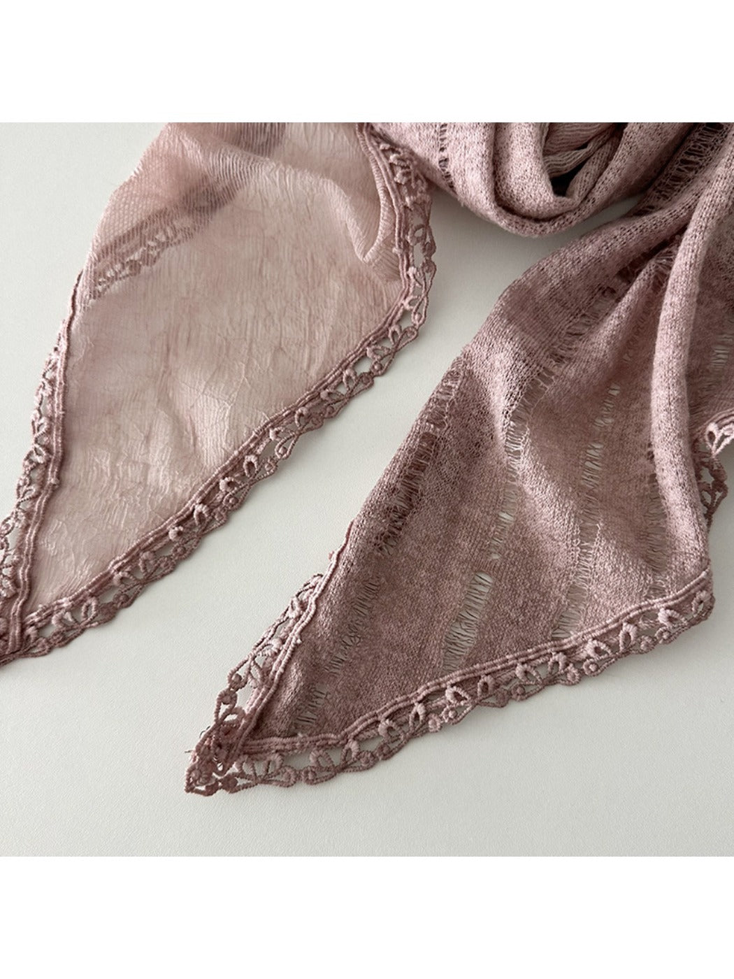 Scarvii - Vintage Bow Lace Trim Scarf