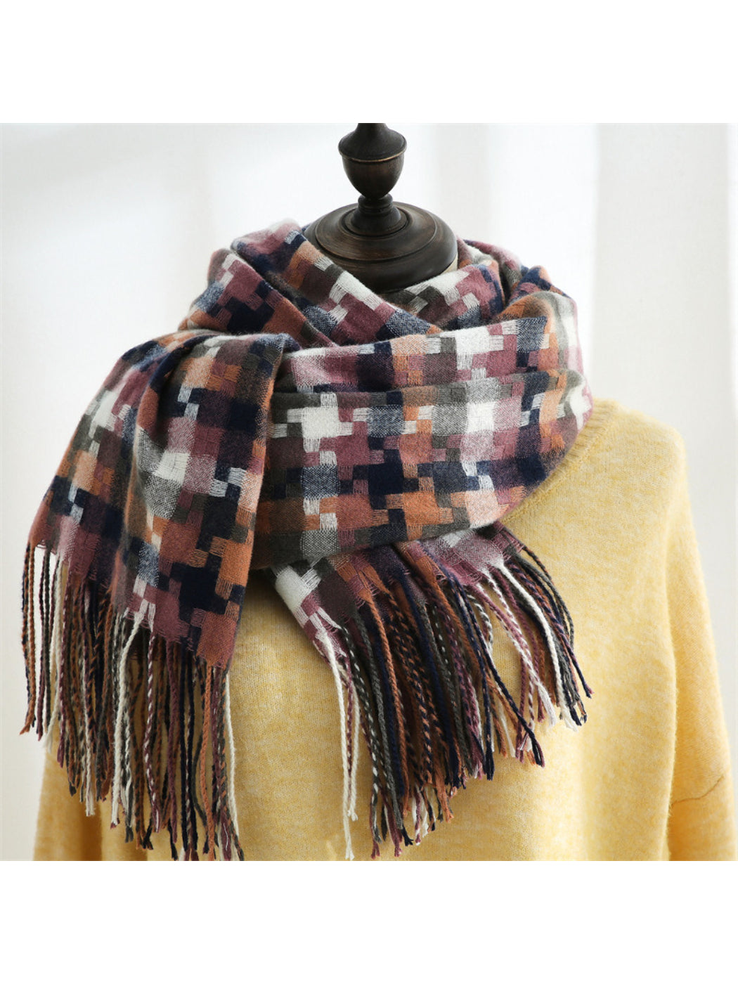 Scarvii - Multicolor Geometric Fringe Winter Scarf
