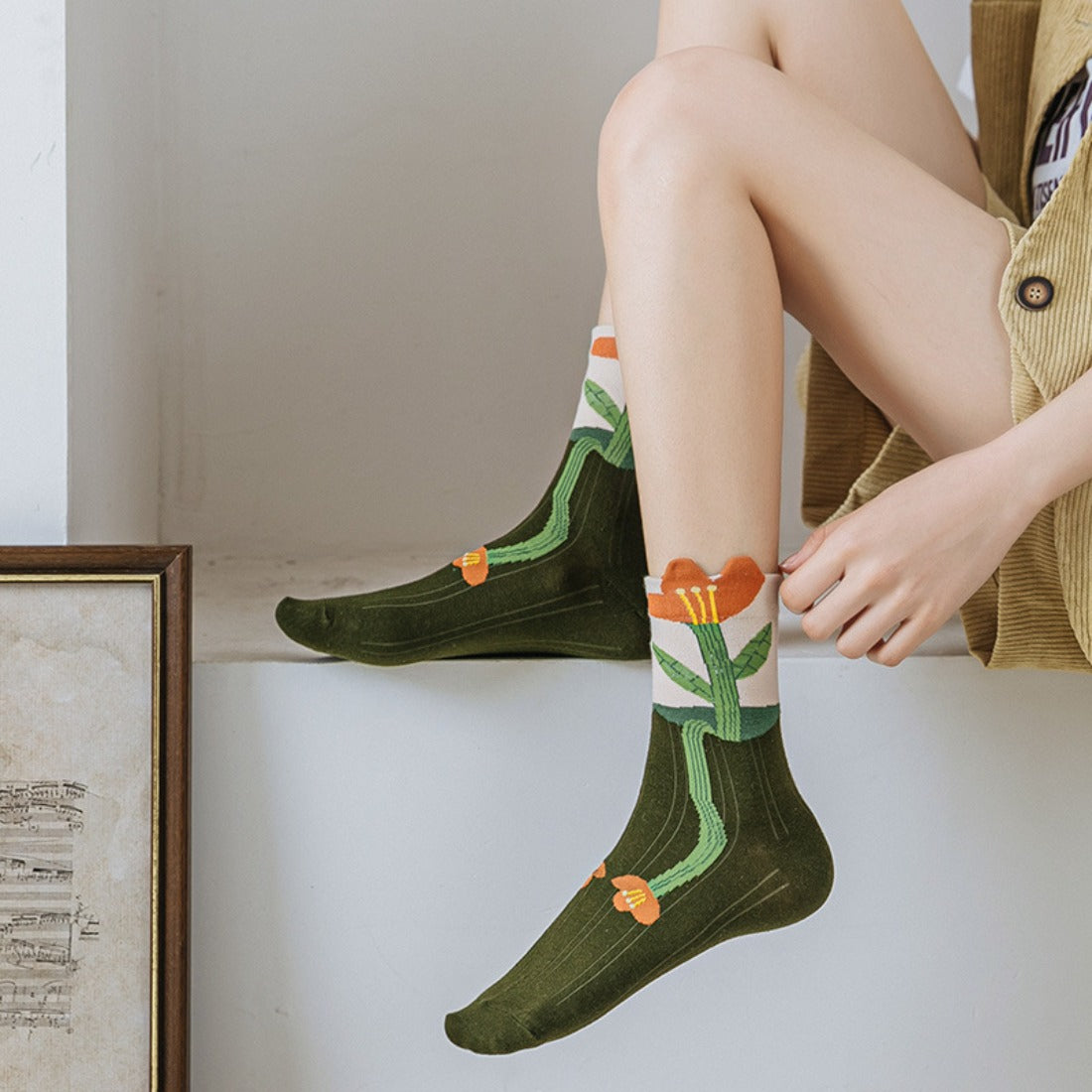 Rufia - Floral Lace Trim Mid-Calf Socks