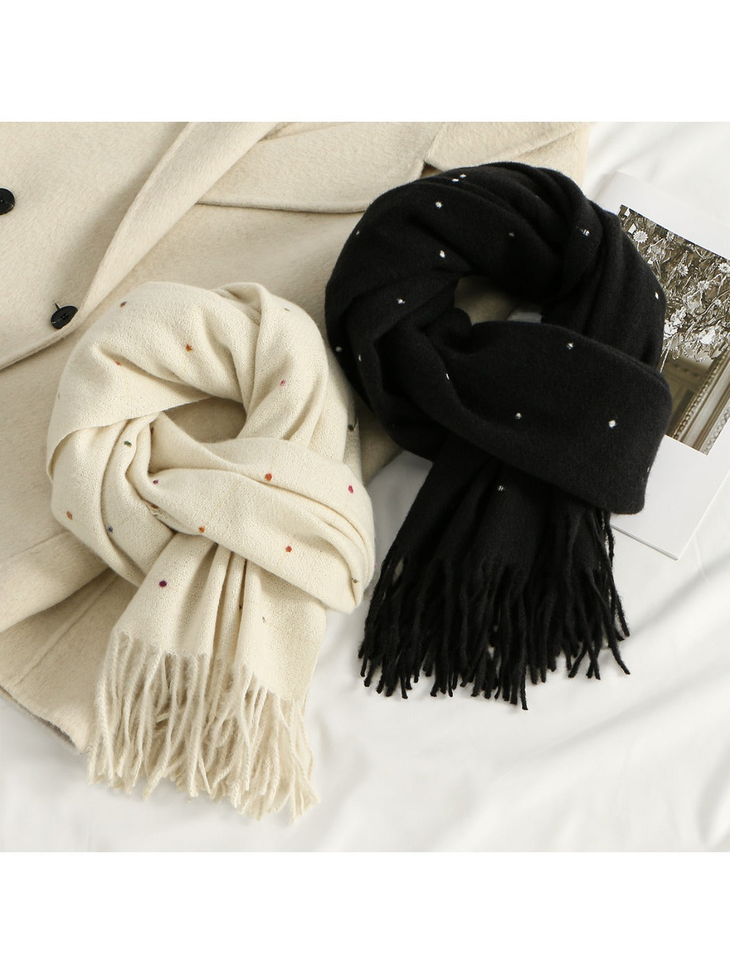 Scarvii - Polka Dots Tassel Winter Scarf
