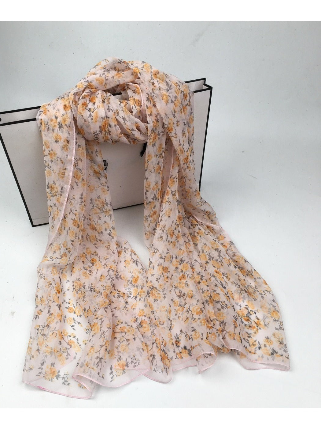 Scarvii - Women's Floral Patterned Scarf - Versatile & Stylish