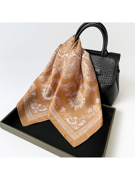 Scarvii - Graphic Circle Contrast Print Square Scarf