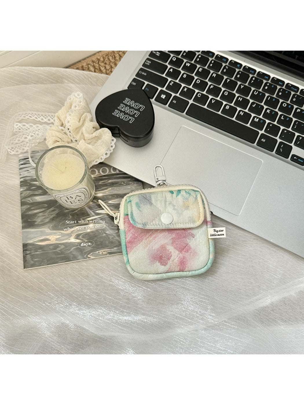 Cosbai Floral Print Mini Storage Pouch product photo 16