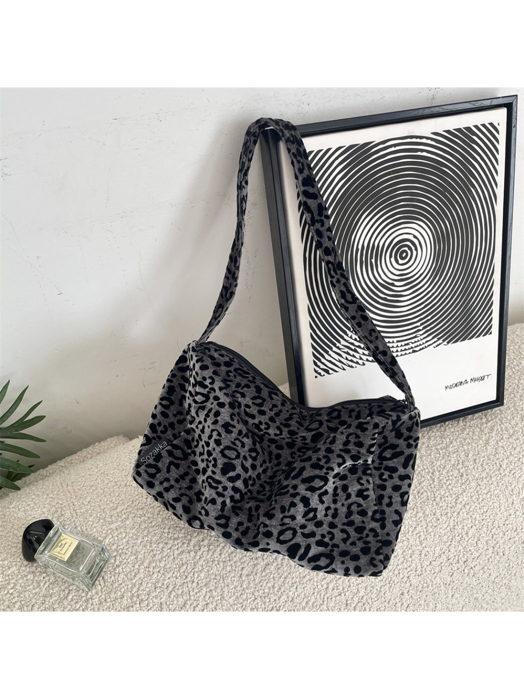 Cosbai - Leopard Slouchy Shoulder Tote