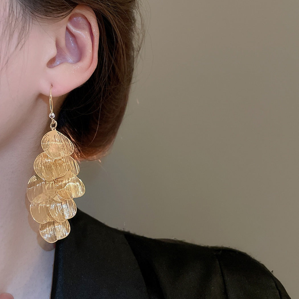 Earwish - Hollow Floral Fringe Earrings - Delicate & Shiny