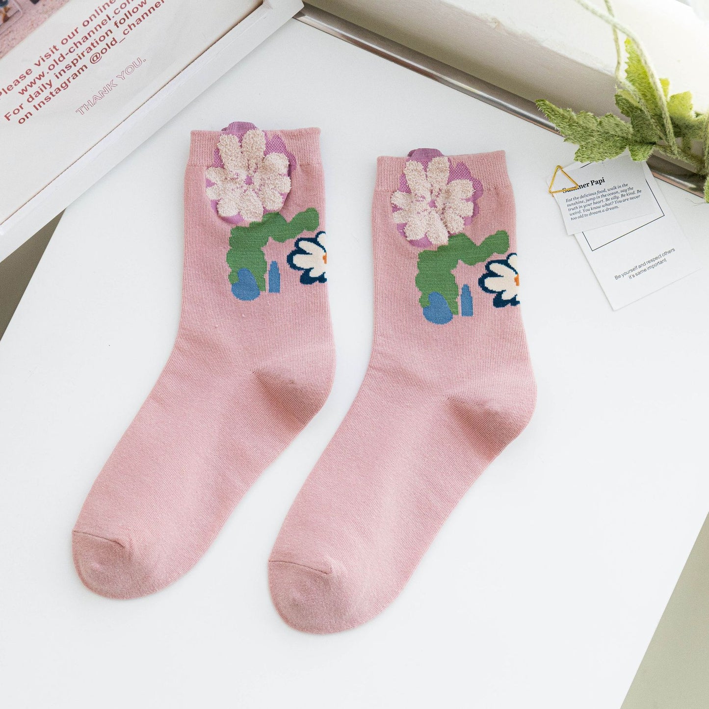 Rufia - 3D Floral Women’s Mid-Calf Socks