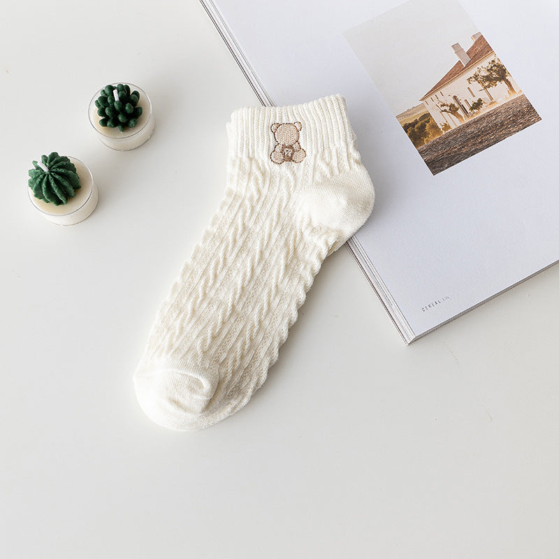 Rufia - White Embroidered Short Socks