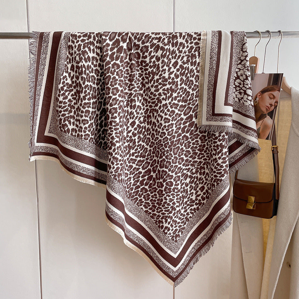 Scarvii - Fashionable Leopard Print Scarf