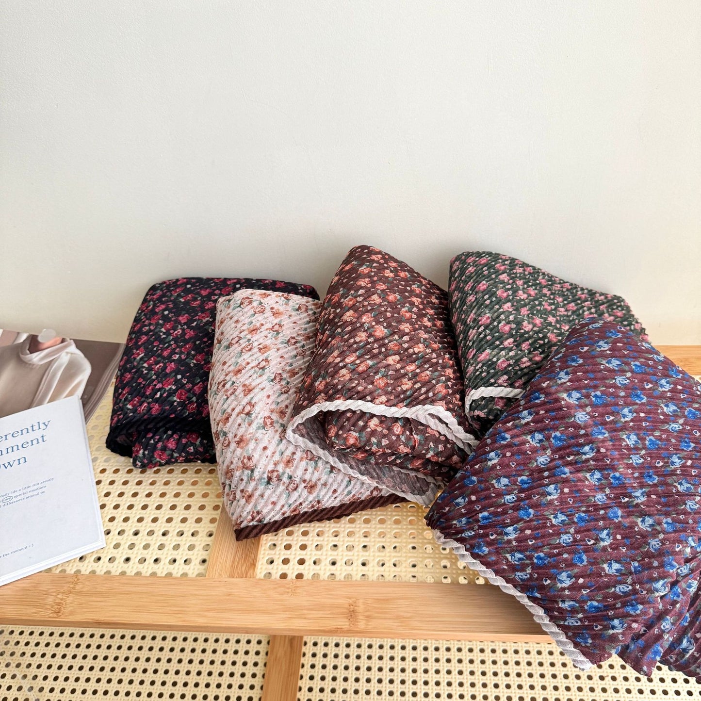 Scarvii - Floral Print Lightweight Scarf