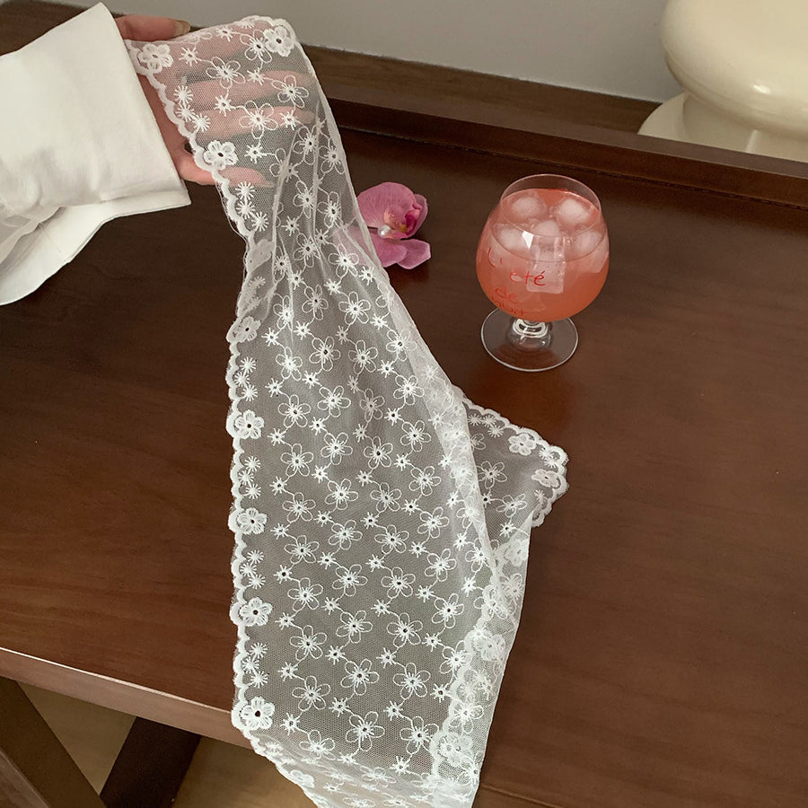 Scarvii - White Lace Headband Scarf