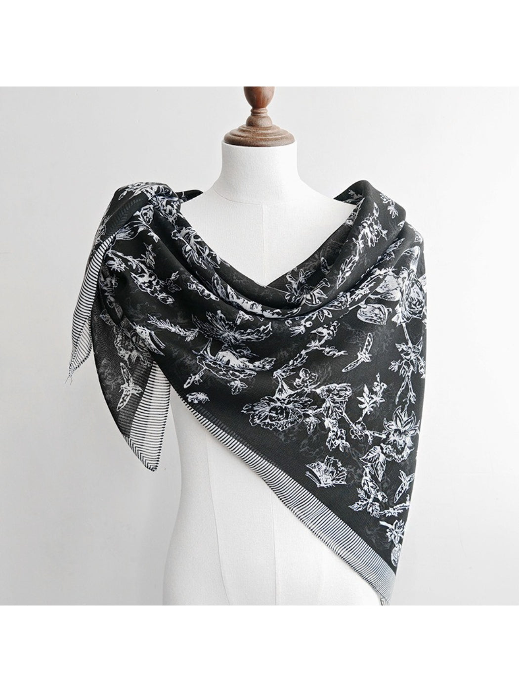 Scarvii Botanical Floral Line Art Square Scarf
