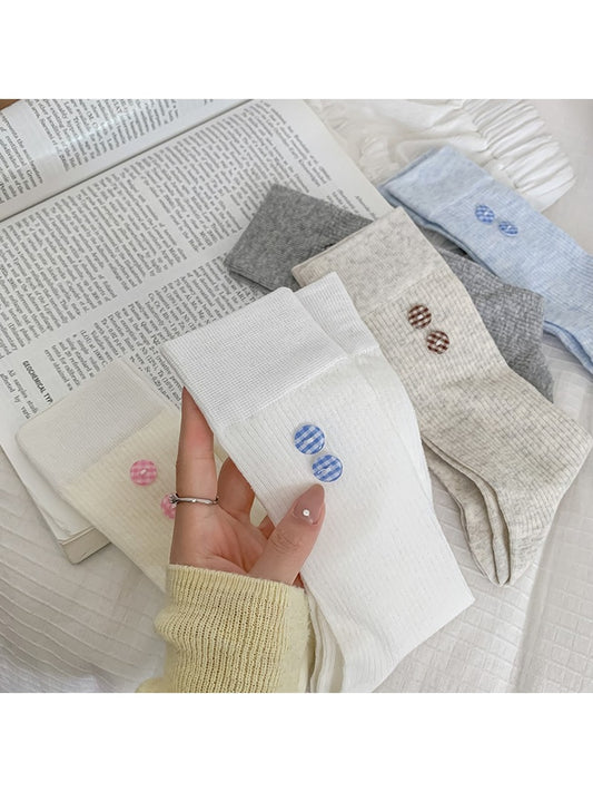 Rufia - Solid Color Button Detail Crew Socks