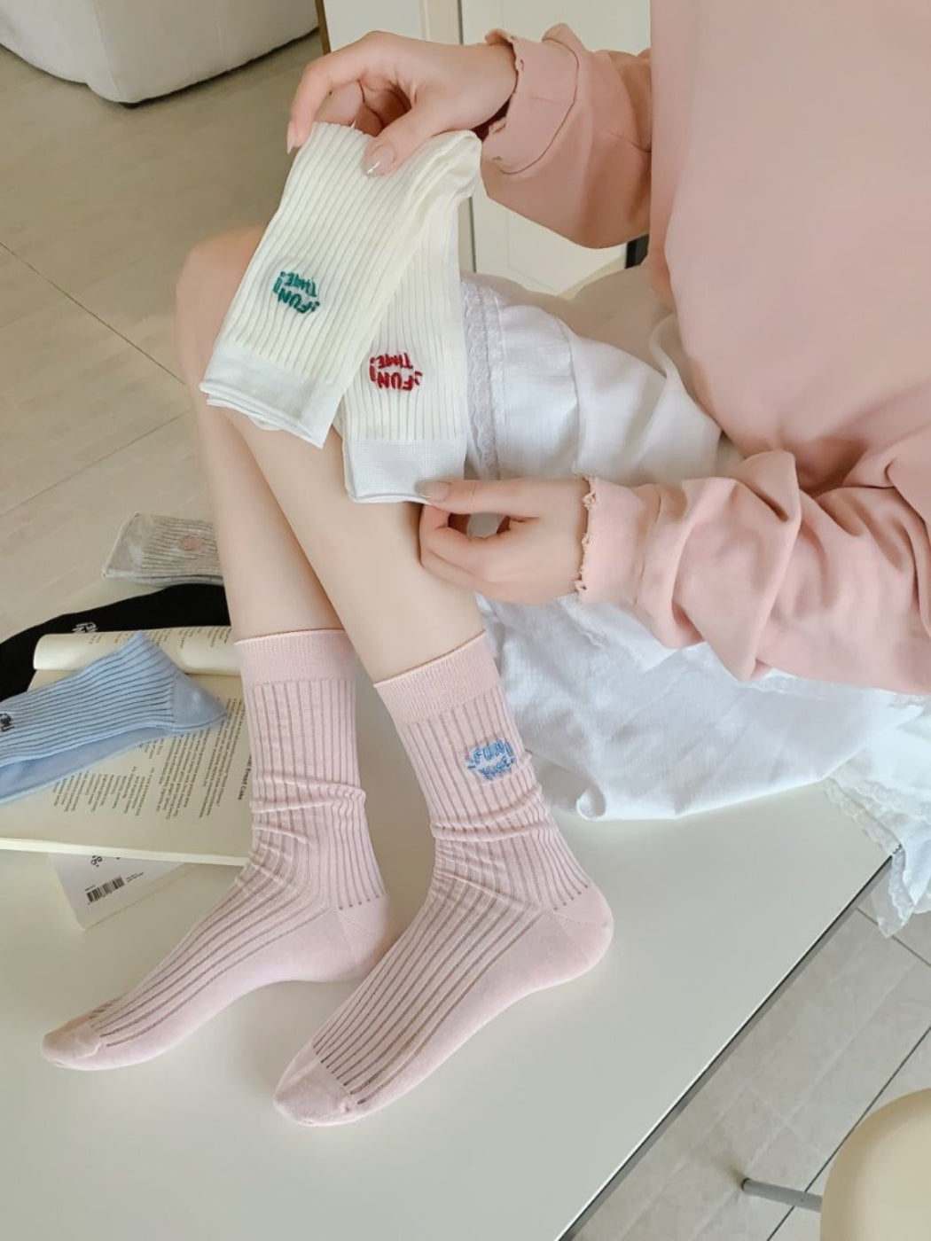 Rufia - FUN TIME Letter Embroidery Crew Socks