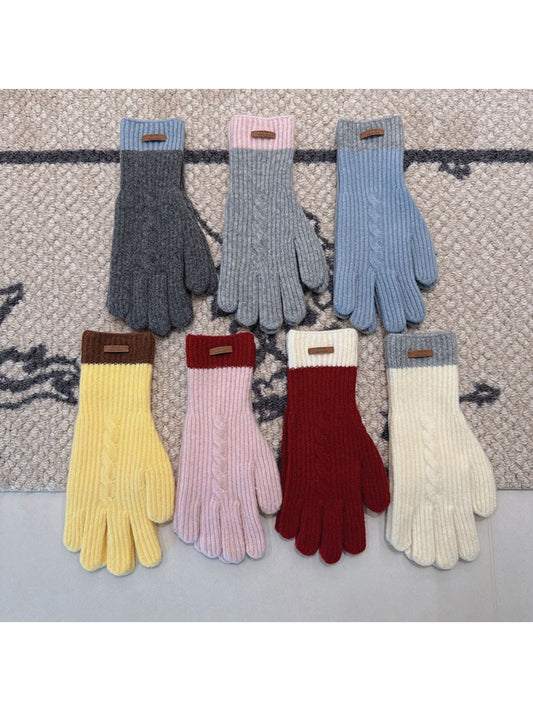 Gloving Colorblock Knit Winter Gloves showing color block detail and geometric pattern