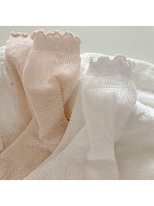 Rufia - Minimalist Solid Color Ruffles Trim Crew Socks