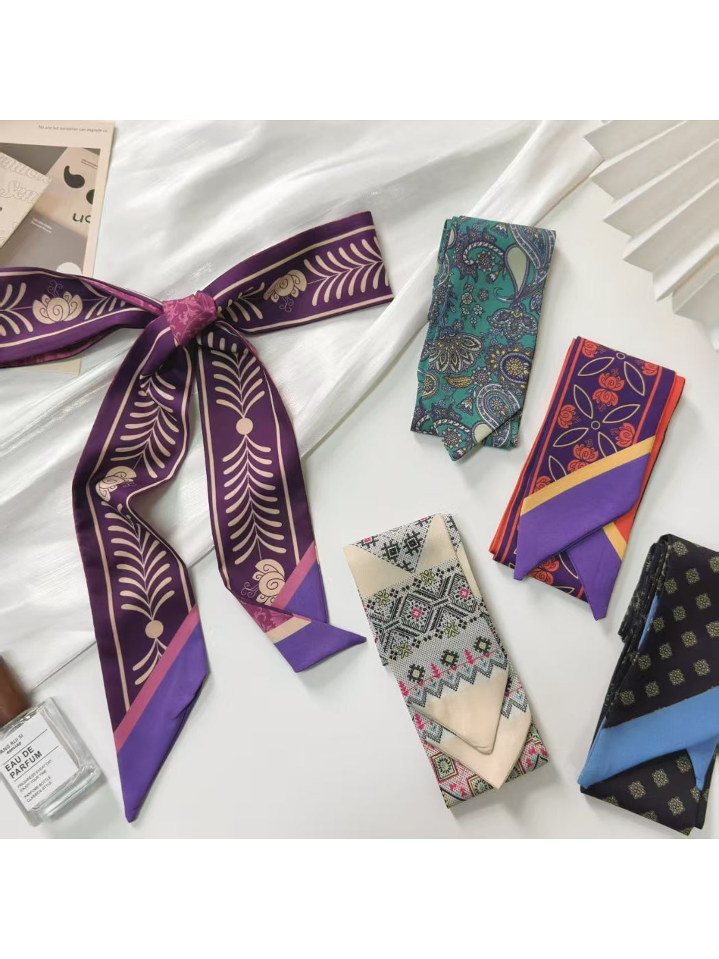 Scarvii Bold Contrast Pattern Skinny Scarf