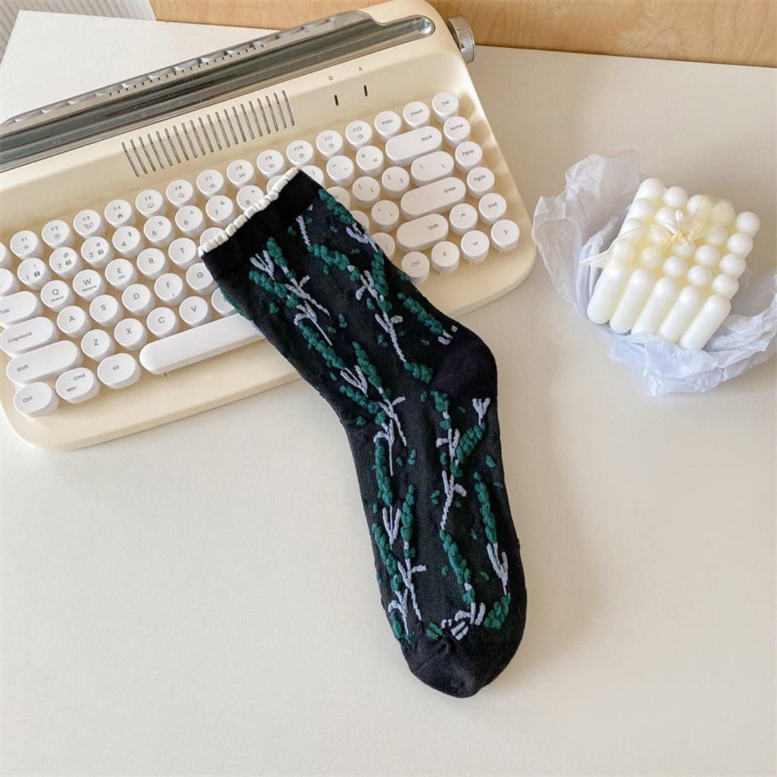Rufia - Embossed Lavender Floral Mid-Calf Socks