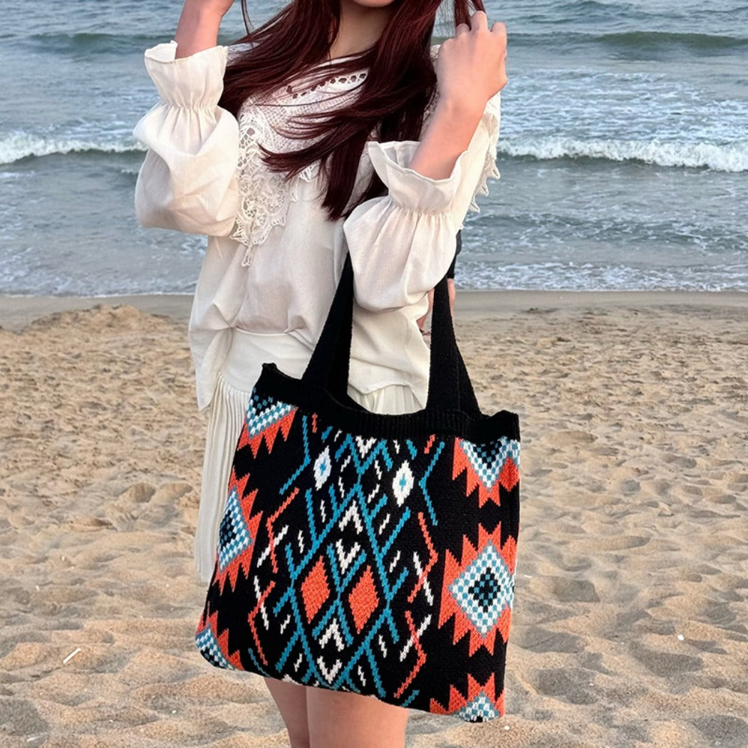 Cosbai - Boho Chic Geometric Shoulder Bag - Beige / Black