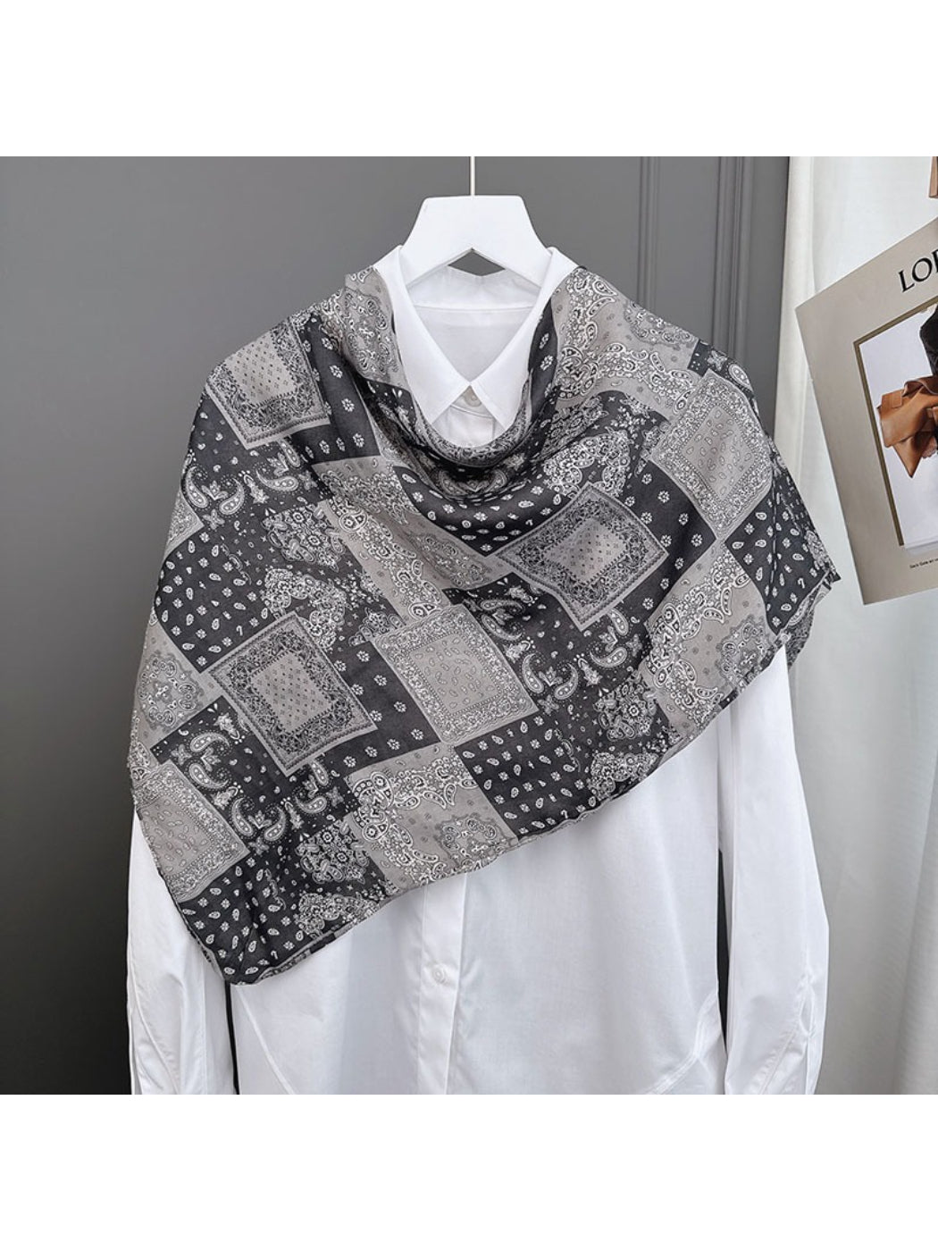 Scarvii - Vintage Patchwork Bandana Scarf