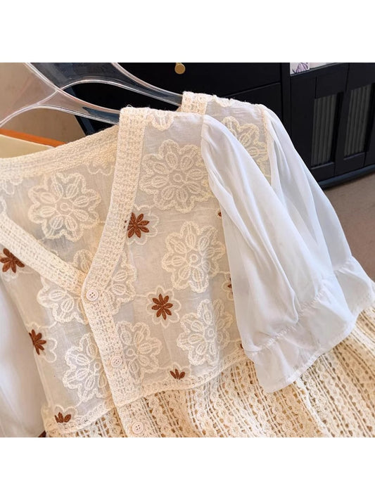 Crosa - V-Neck Hollow Out Floral Knit Cardigan