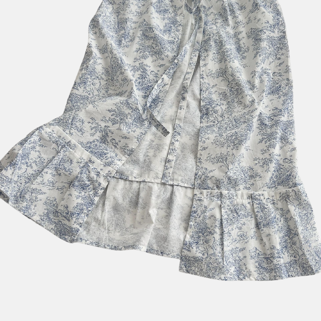 Apros - Blue Watercolor Apron, French & Stylish