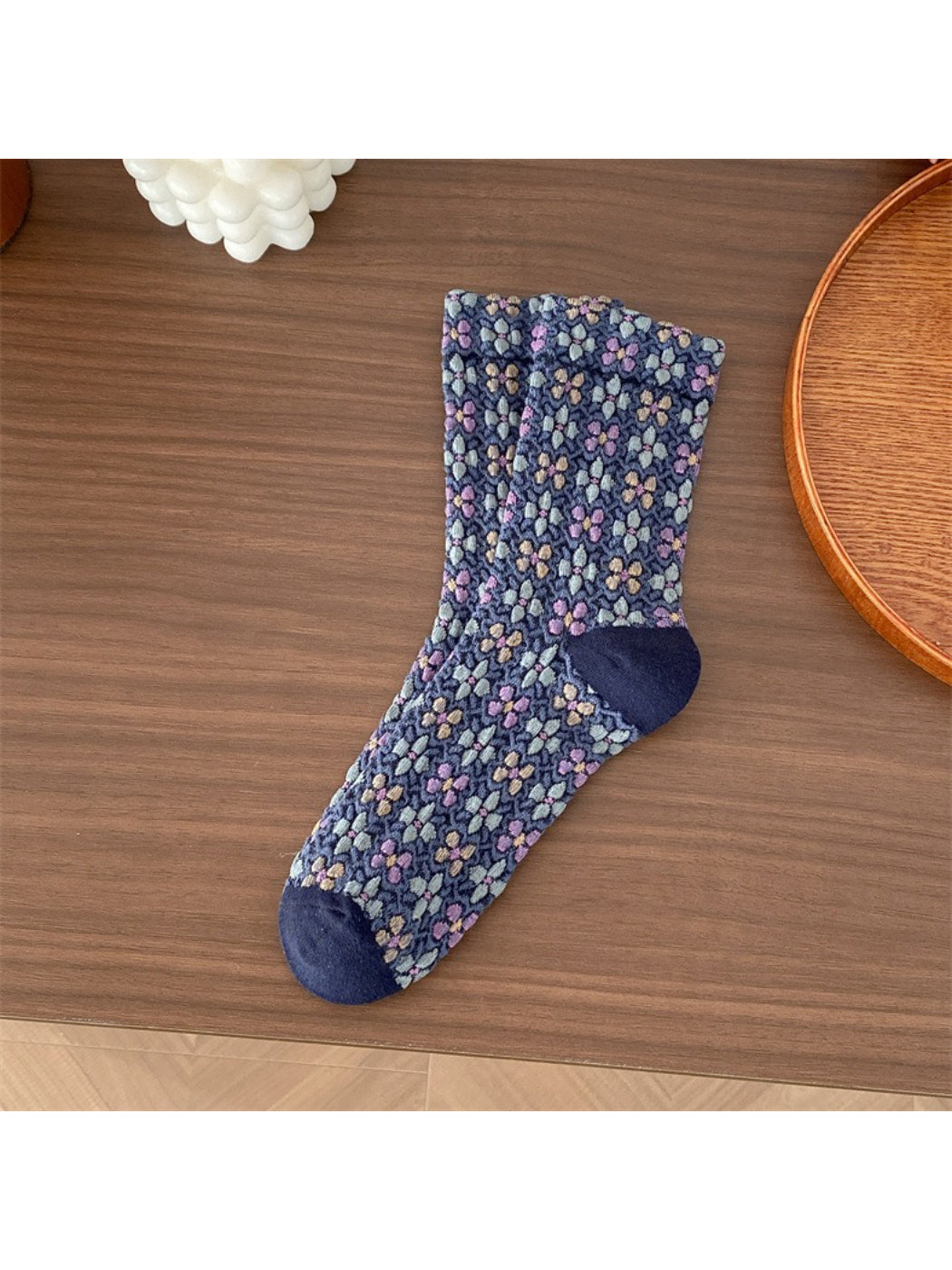 Rufia - Retro Woven Floral Crew Socks