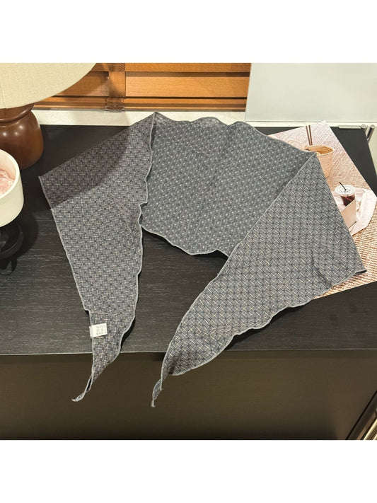 Scarvii - Vintage Geometric Printed Triangle Bandana