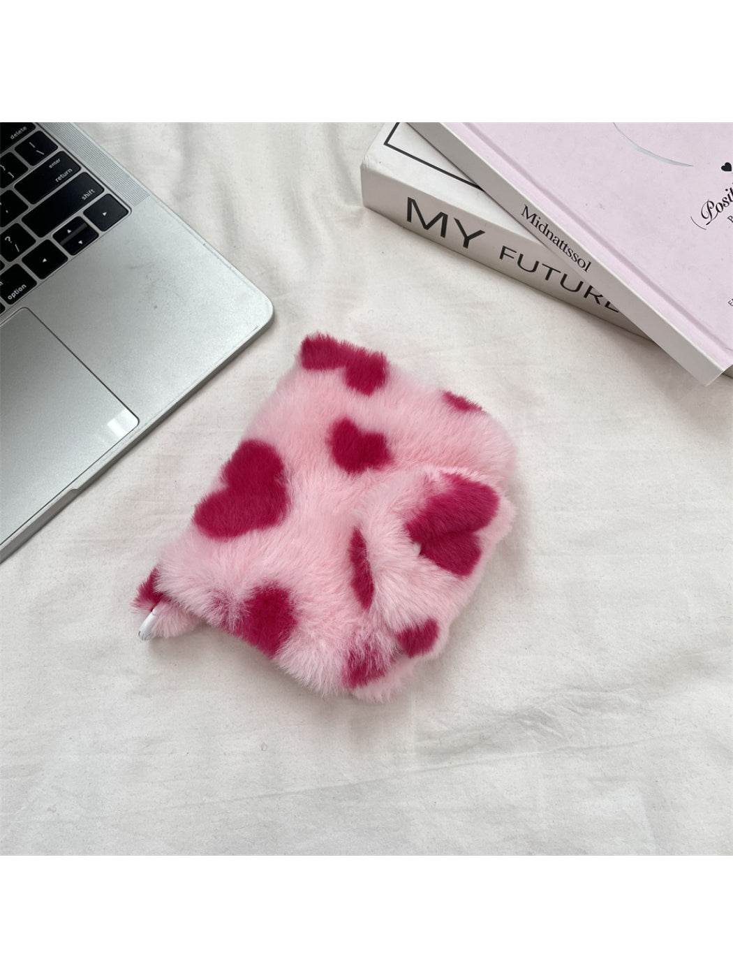 Cosbai - Plush Pattern Mini Pouch Heart