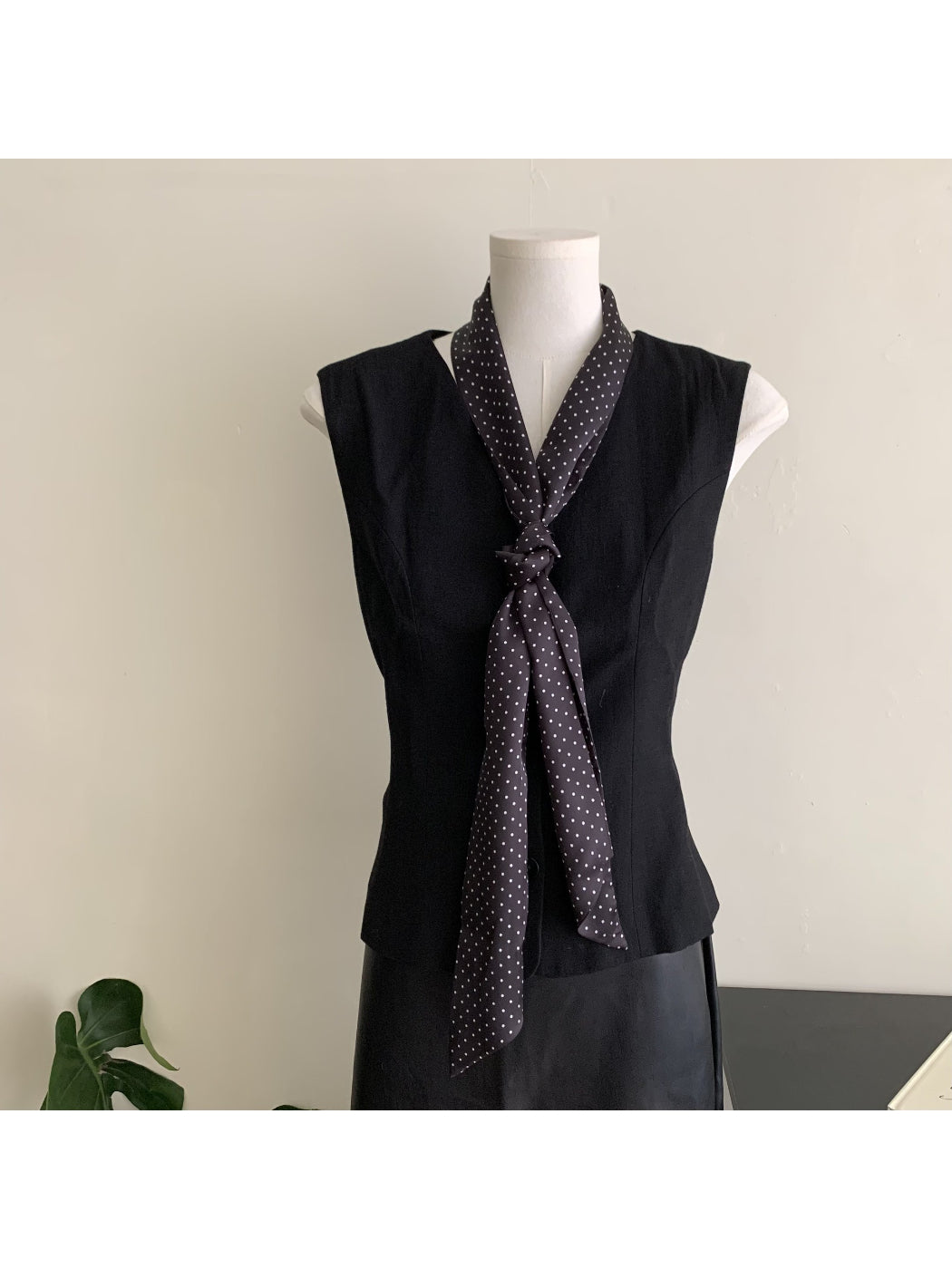 Scarvii - Retro Polka Dot Skinny Scarf