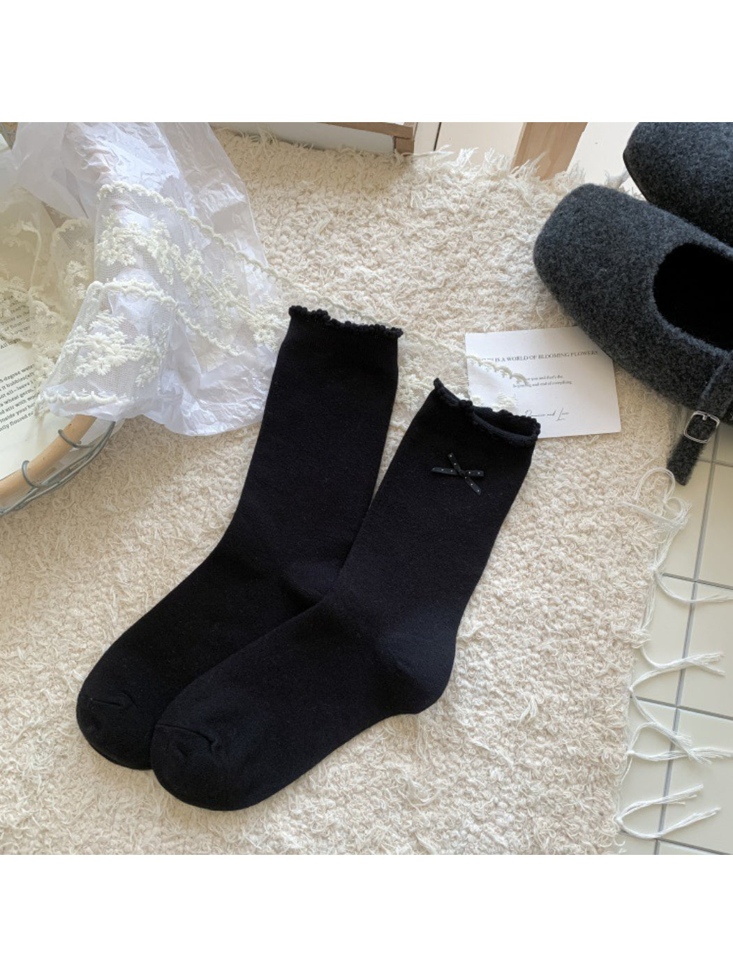 Rufia - Minimal Bow Accent Ribbed Crew Socks product image 8