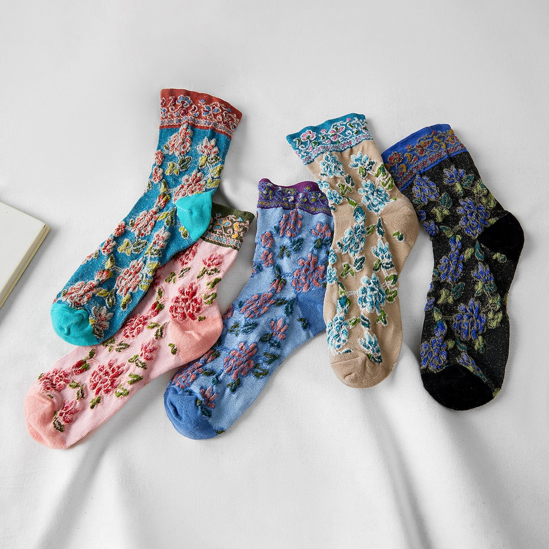Rufia - Embossed Floral Pattern Women's Socks
