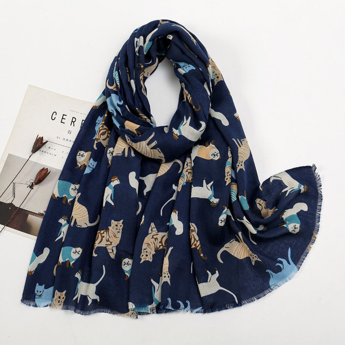 Scarvii - Cute Cat Pattern Scarf