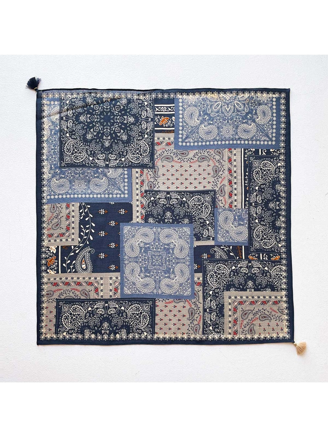 Scarvii - Vintage Inspired Paisley Square Scarf