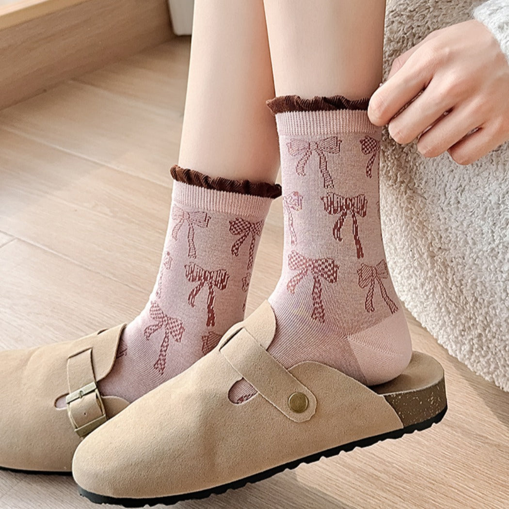 Rufia - Retro Doodle Bow Crew Socks - Sweet & Stylish