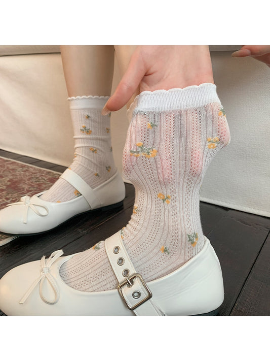 Rufia - Sweet Floral Ruffle Trim Crew Socks