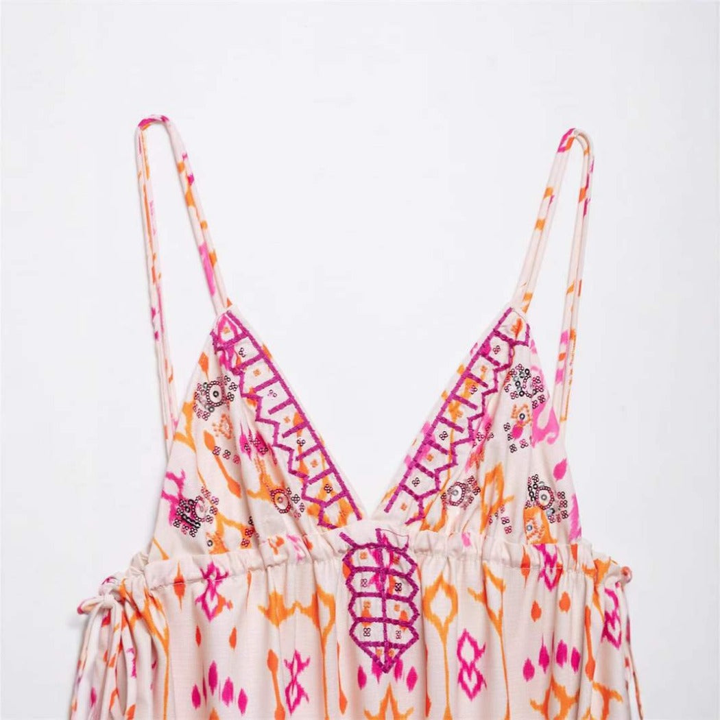 Vesty - V-neck Floral Strap Top - Playful & Soft