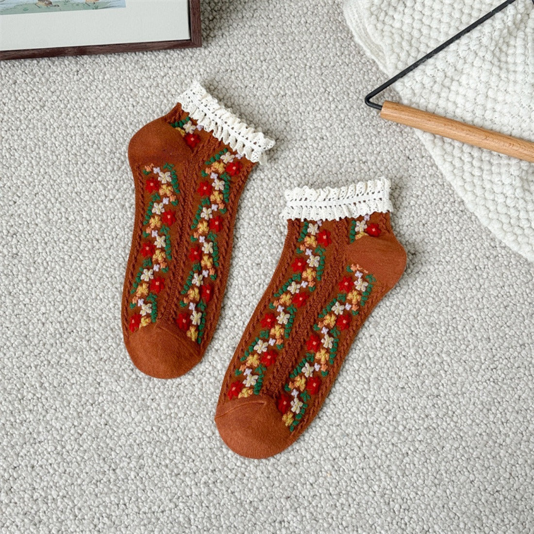 Rufia - Vintage Rolled Edge Floral Ankle Socks