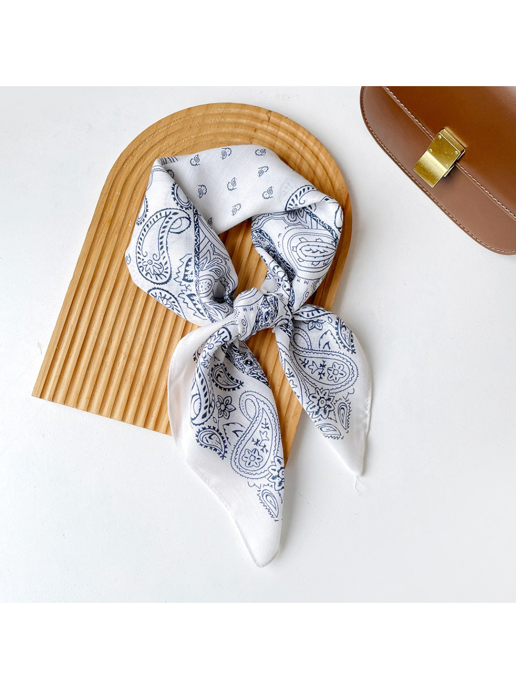 Scarvii - Paisley Print Square Scarf
