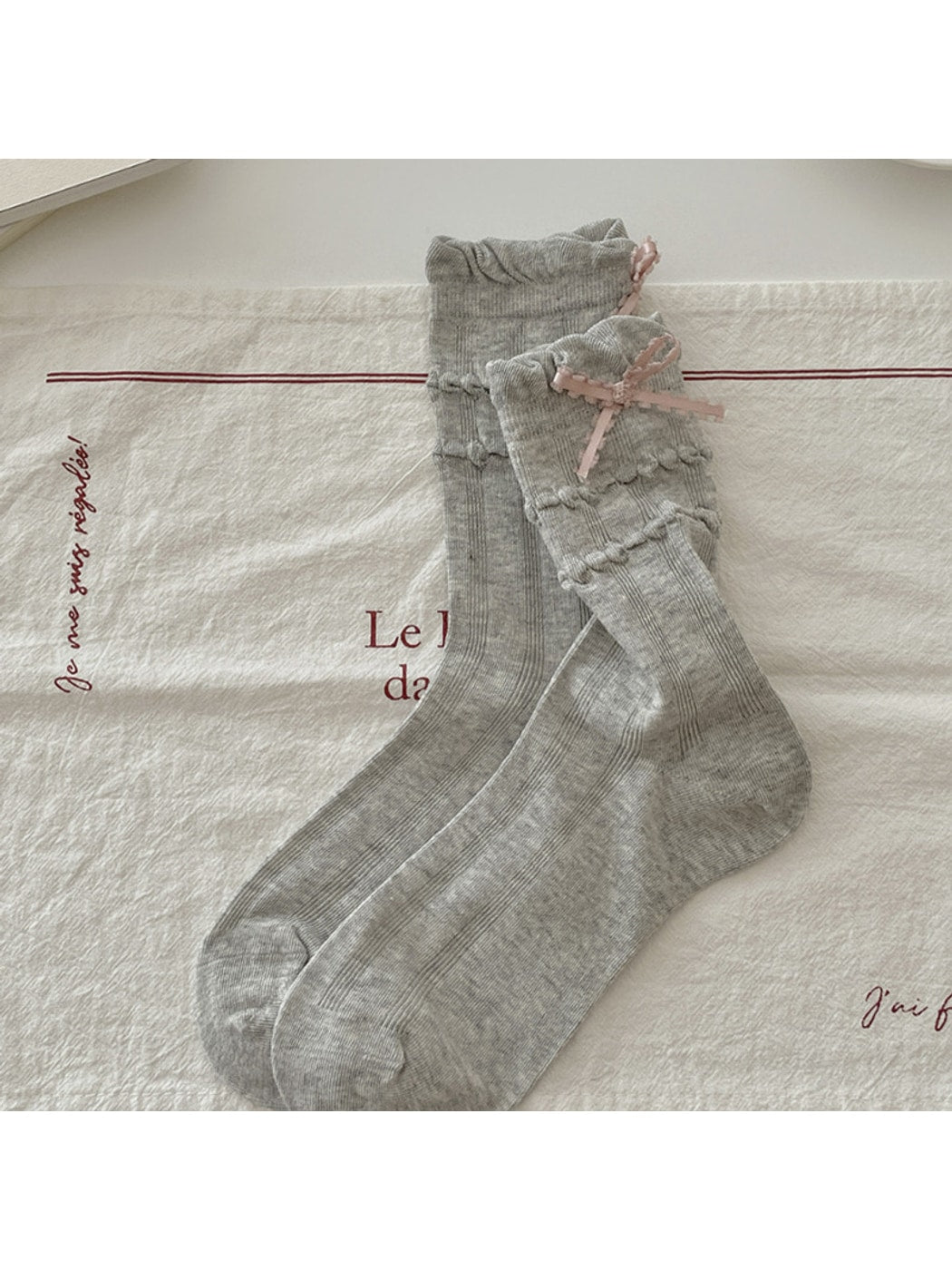 Rufia - Raised Bubble Stripe Bow Crew Socks