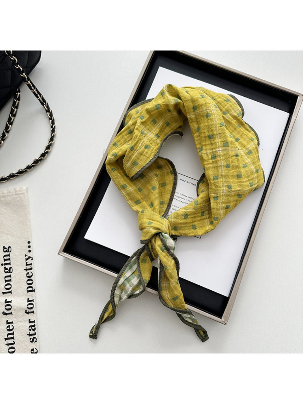 Scarvii - Plaid Diamond Pattern Scarf Headband