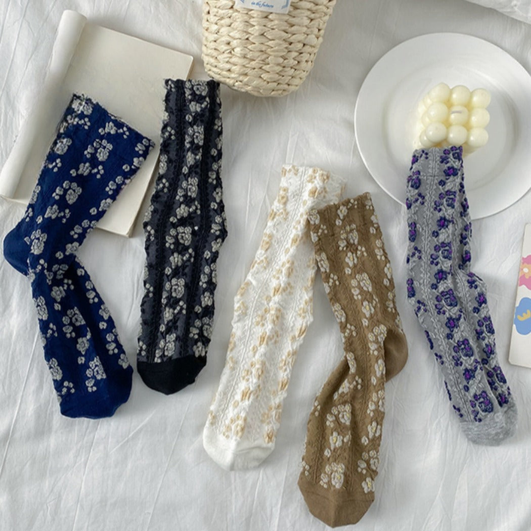 Rufia - Women's Floral Print Mid-Calf Socks - Vintage & Classic