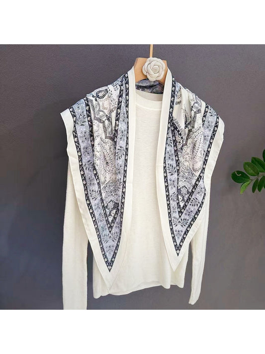 Scarvii - Muted Grey Vintage Print Triangle Bandana